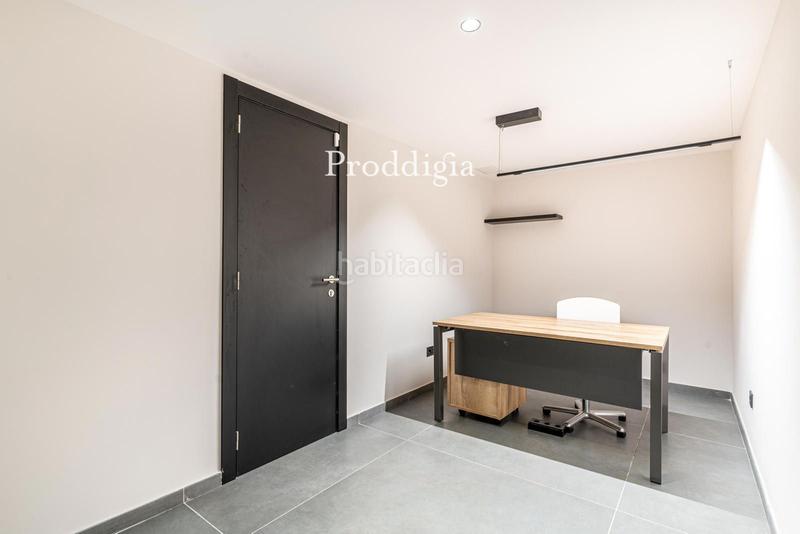 Foto 733d1fdc-5e68-47d3-b695-a1b96267fc20. Rent business premise in Dreta de l´Eixample Barcelona