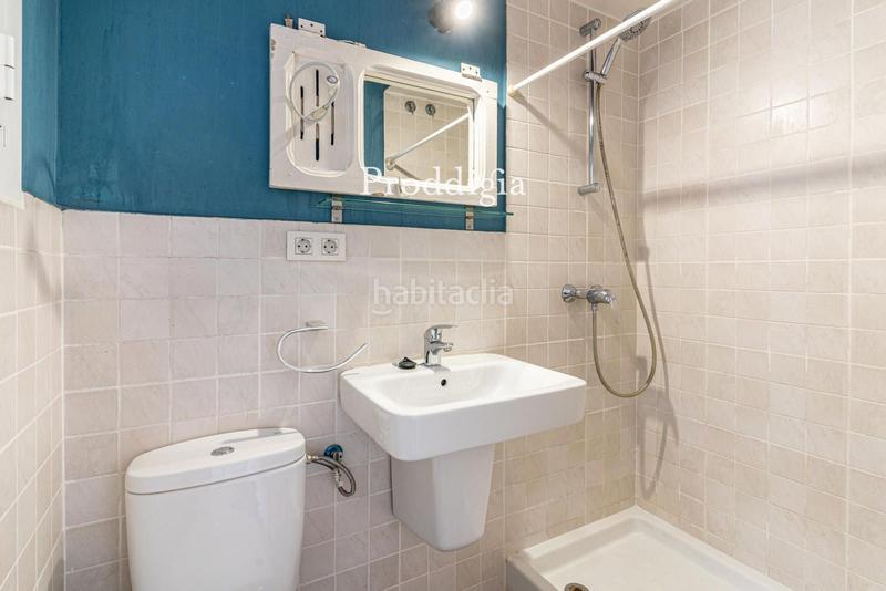 Foto 622e7480-b3f1-475f-bcb1-a451b5cd20b9. Ático exclusivo ático reformado en Sant Antoni con terraza en Barcelona