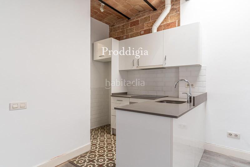 Foto 82d52465-b065-4649-b2ef-7b3082464547. Ático exclusivo ático reformado en Sant Antoni con terraza en Barcelona