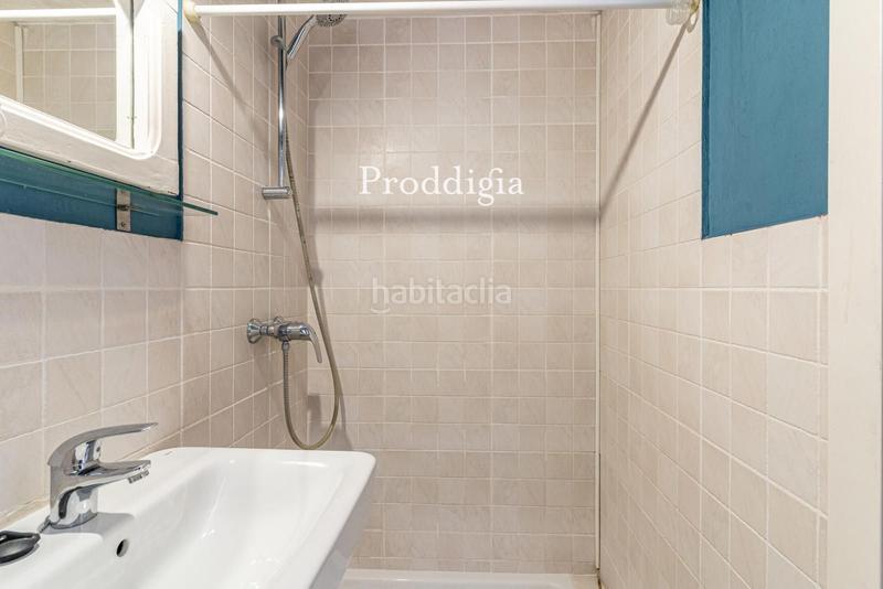 Foto b7b65f80-c503-4af1-b205-096dc0296263. Ático exclusivo ático reformado en Sant Antoni con terraza en Barcelona