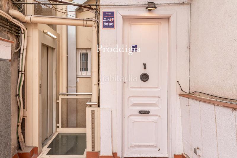 Foto d4c4602f-1f5a-4f68-bef2-4d2a1fca927a. Ático exclusivo ático reformado en Sant Antoni con terraza en Barcelona