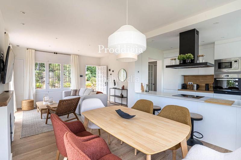 Foto 58232d56-5685-456b-9799-7a68f7910fd8. Location chalet avec chauffage parking piscine dans Sant Cugat del Vallès