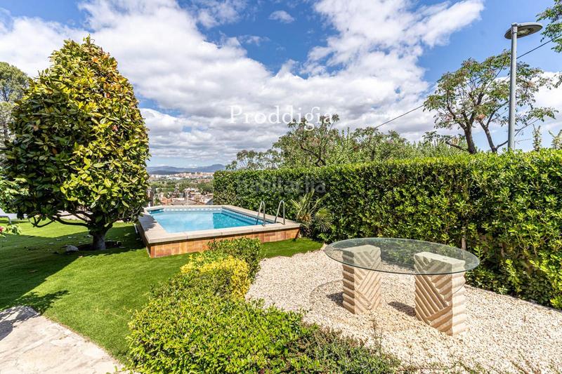 Foto 57eec3a1-e15d-4a33-90a9-8cfbd015456e. Miete chalet mit heizung parking pool in Valldoreix Sant Cugat del Vallès