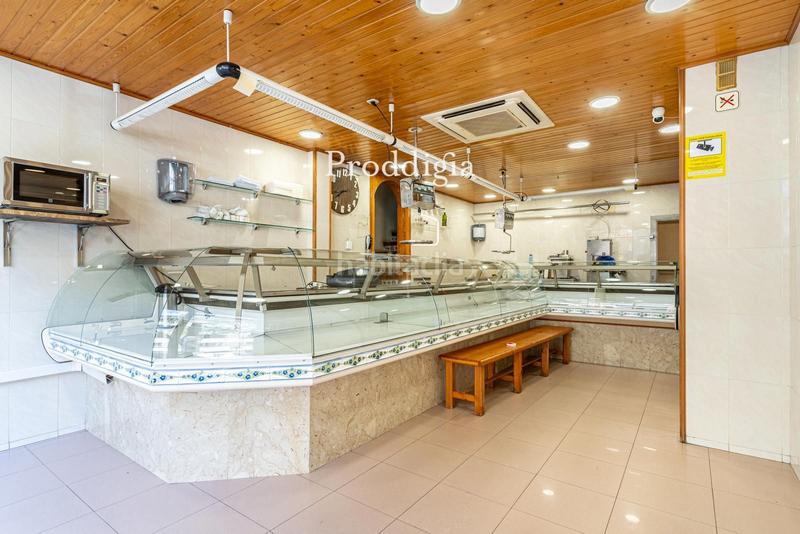 Foto e9c1c8a5-b52d-41b5-9652-a74ae5a4907e. Geschäftsraum in Torreblanca Sant Cugat del Vallès