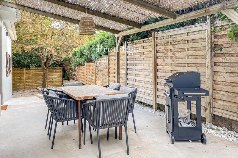 Foto cb433c7f-e10a-42f4-b697-ca9fd7cf1017. Affitto chalet con parcheggio piscina in Mira-sol Sant Cugat del Vallès