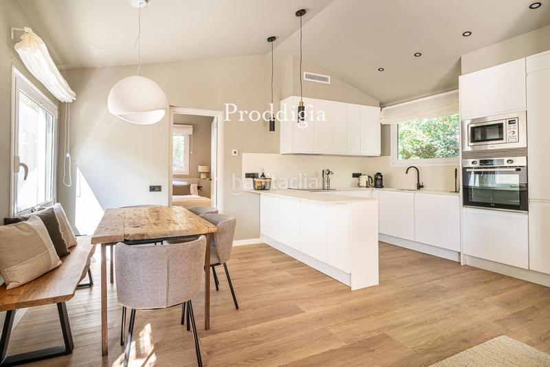 Foto 3f2fb32e-fab5-4e4f-81e3-1089a2a8bc7d. Lloguer xalet amb aparcament piscina a Mira-sol Sant Cugat del Vallès