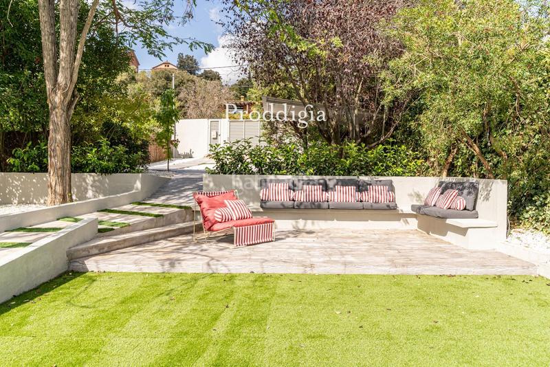 Foto c1346def-c1e2-43a1-90a6-cf6a92e17700. Lloguer xalet amb aparcament piscina a Mira-sol Sant Cugat del Vallès