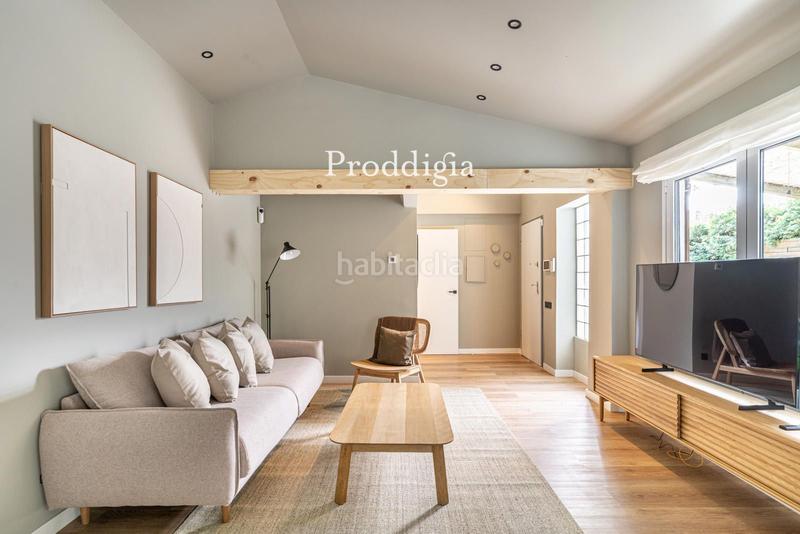 Foto ecfdc0bc-9d07-4a1f-8ce6-3e649a2d7a46. Lloguer xalet amb aparcament piscina a Mira-sol Sant Cugat del Vallès