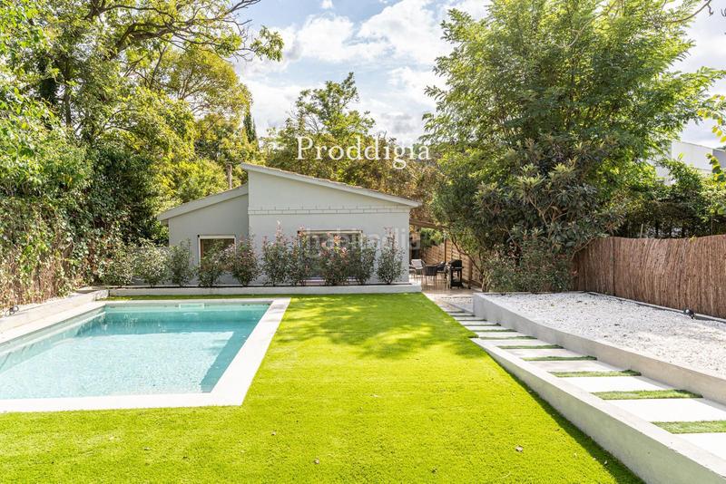 Foto 14646136-be96-4f5c-b4c1-06c7762e7951. Rent chalet with parking pool in Mira-sol Sant Cugat del Vallès