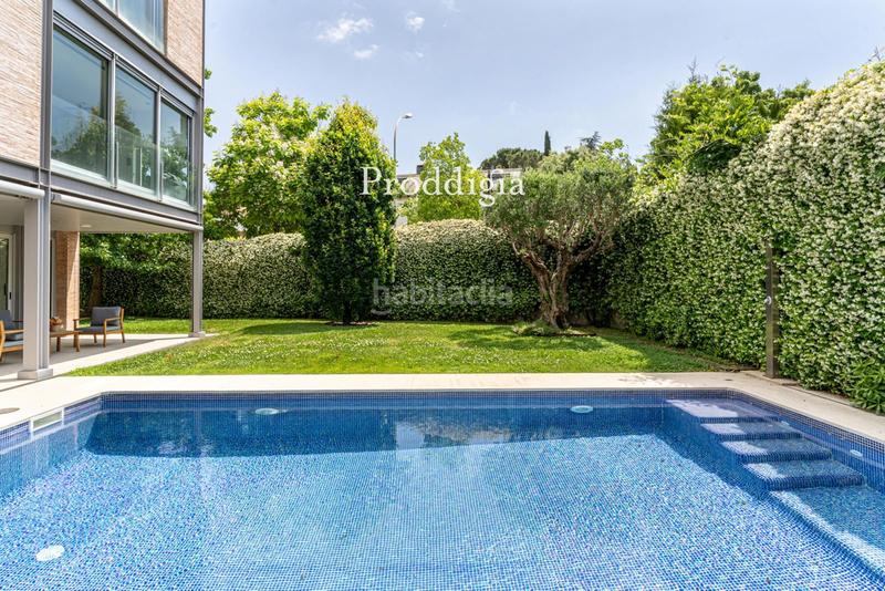 Foto b8270c2d-3047-46da-be0d-8964a28112e8. Chalet with heating parking pool in Arxiu Sant Cugat del Vallès