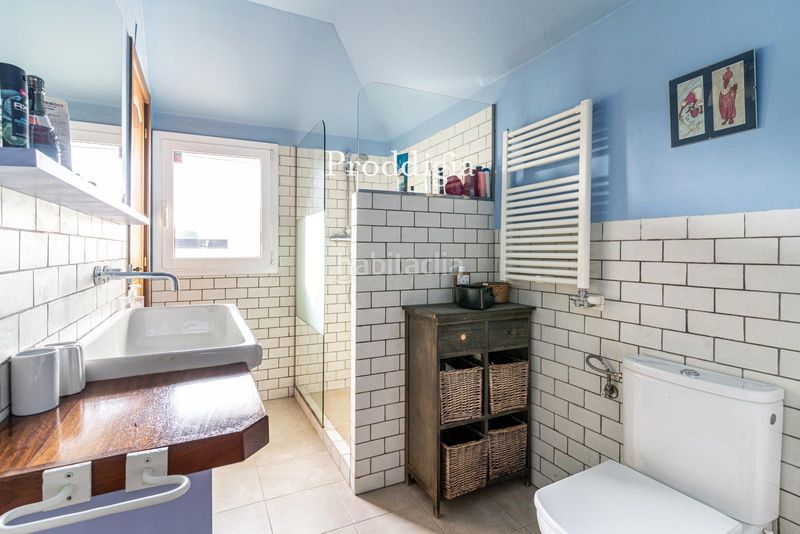 Foto b8b58615-2ced-4774-b57a-04e0b1e0f033. Dúplex amb calefacció aparcament a Parc Central Sant Cugat del Vallès