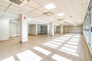 Miete Büro  Diagonal. Oficina única en avenida diagonal