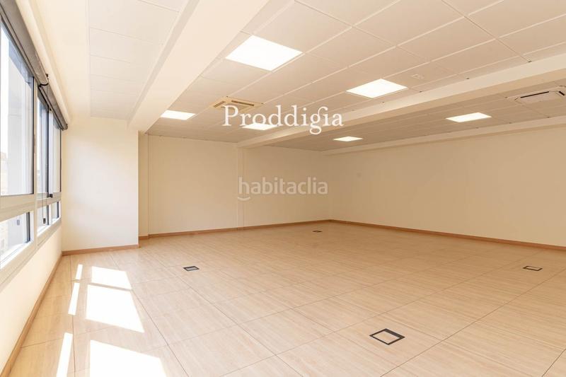 Foto 39123c67-5077-40a9-90f1-006ec8aff0bd. Miete büro in Barri de les Corts Barcelona