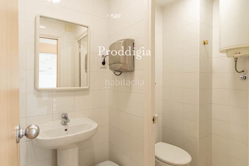 Foto 3c8a3834-44fc-41d4-b949-5ad9728f8df9. Rent office space in Barri de les Corts Barcelona