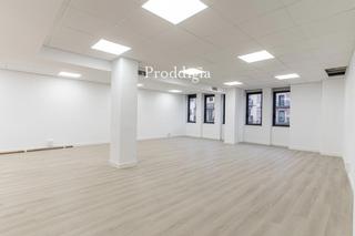 Miete Büro  Aragón. Exclusiva oficina en la calle aragón