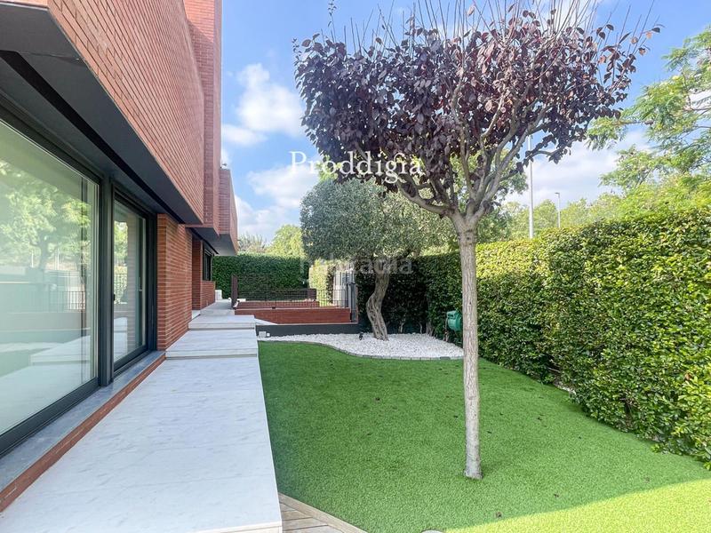 Foto 5c04b8ab-4bc8-4449-8b67-9e8c45e496eb. Xalet amb calefacció aparcament piscina a Torrent Ballester Viladecans