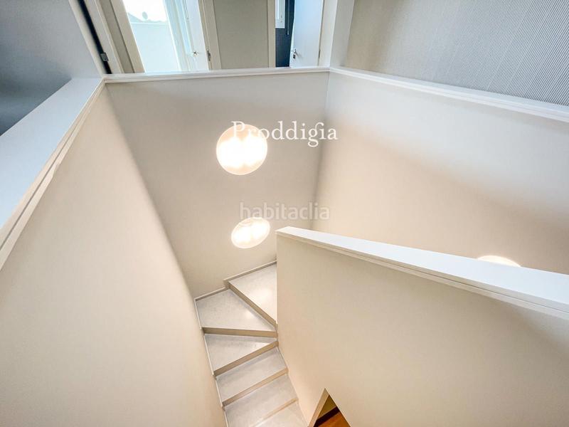 Foto 70666f6b-5ce1-4cd4-99bd-87b4f3d71c8f. Xalet amb calefacció aparcament piscina a Torrent Ballester Viladecans