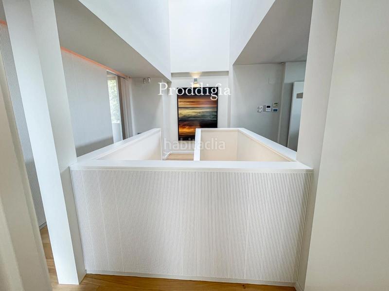 Foto 7c034a71-e784-4189-849e-0c3170fa9686. Xalet amb calefacció aparcament piscina a Torrent Ballester Viladecans