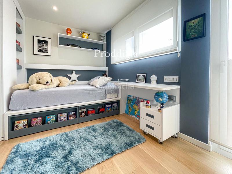 Foto bd3d40f4-5bef-4032-a282-df0c8f662550. Xalet amb calefacció aparcament piscina a Torrent Ballester Viladecans