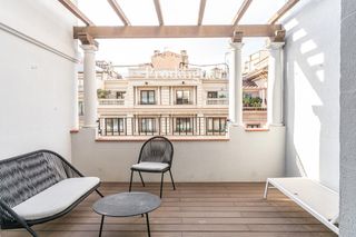 Rent Penthouse  Balmes. Exclusivo ático en la calle balmes