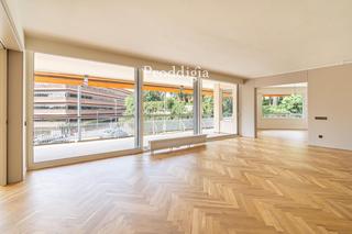 Alquiler Piso  Castelló. Exclusiva vivienda en plaza castelló