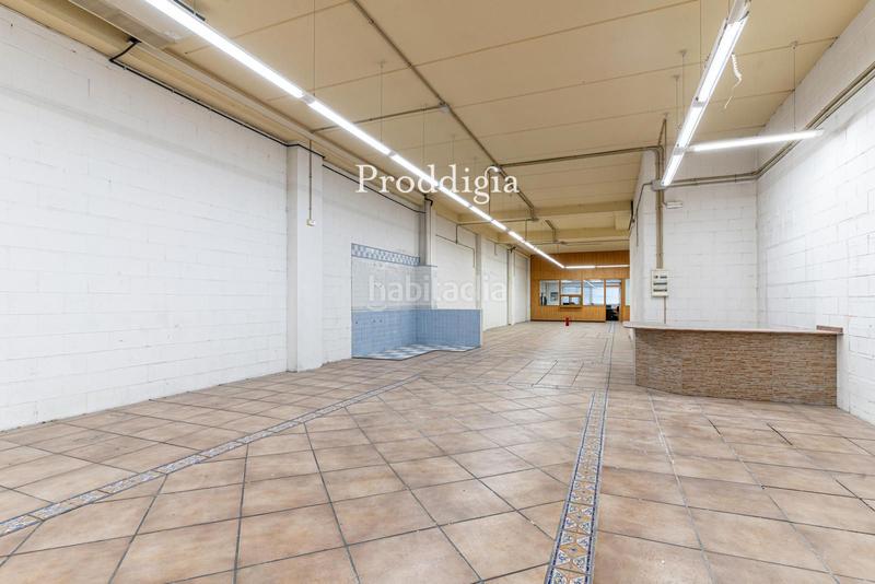 Foto 9554274d-326d-43da-8d7b-f10c24f8a3b2. Location bureau avec parking dans Volpelleres Sant Cugat del Vallès