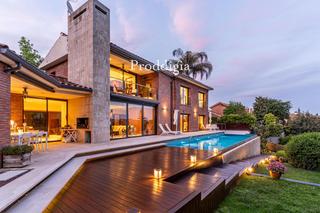 Chalet  Terranova. Casa de lujo en bellaterra a pocos minutos estación