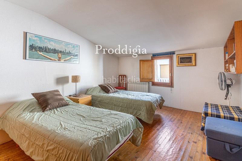 Foto 361855a1-1576-43c7-aa0a-6eea118ff4b6. Casa a schiera con riscaldamento terrazza in Centre - Estació Sant Cugat del Vallès