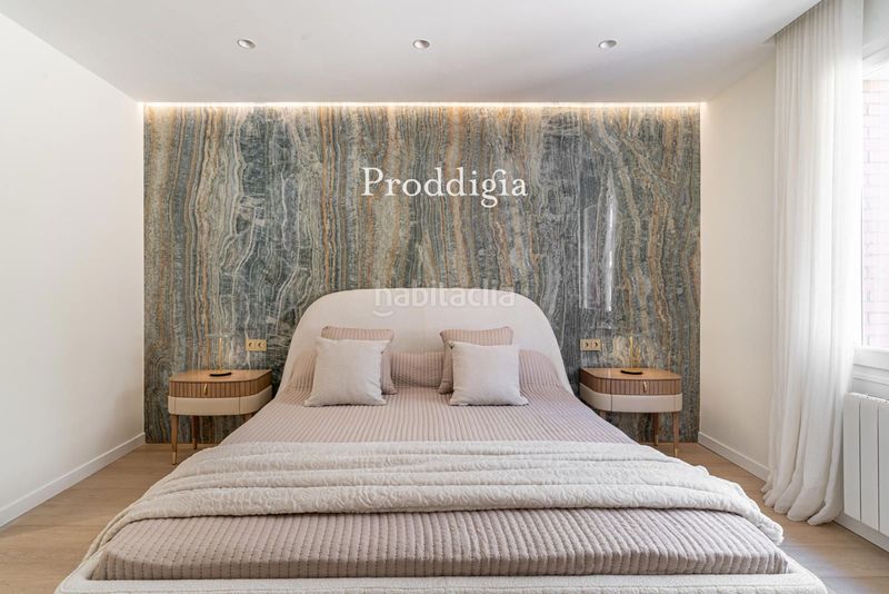 Piso vivienda reformada a estrenar con piscina en sant gervasi galvany en Barcelona - Imagen 23