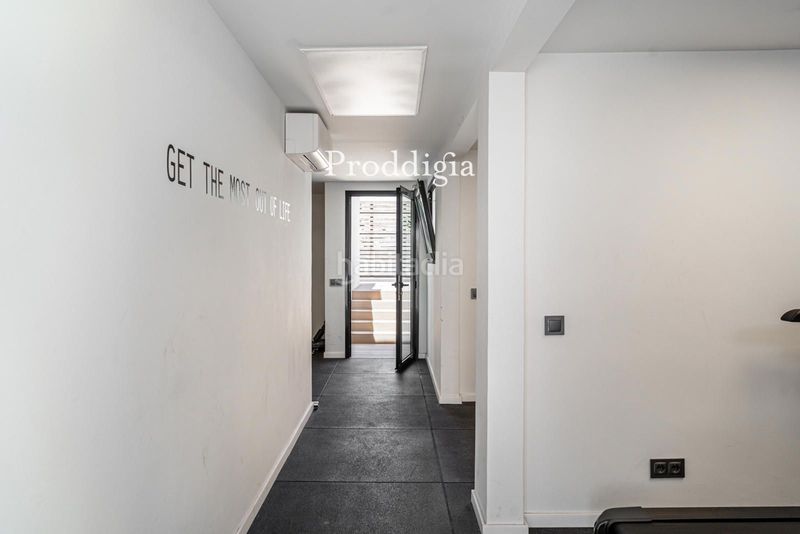 Piso vivienda reformada a estrenar con piscina en sant gervasi galvany en Barcelona - Imagen 64