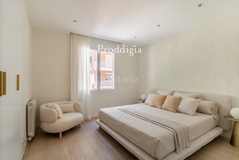 Piso vivienda reformada a estrenar con piscina en sant gervasi galvany en Barcelona - Imagen 39