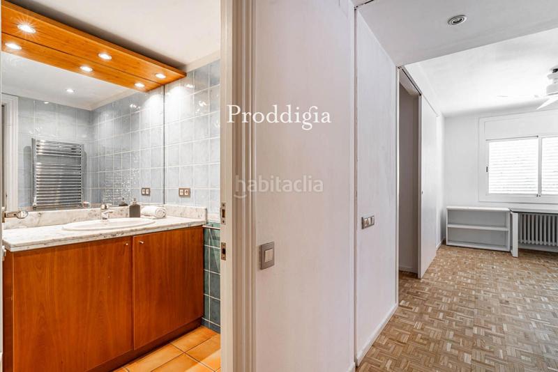 Foto b9055709-f668-41ff-b158-136a2e070be0. Piso  ideal en Eixample a pocos pasos del centro en Sant Cugat del Vallès