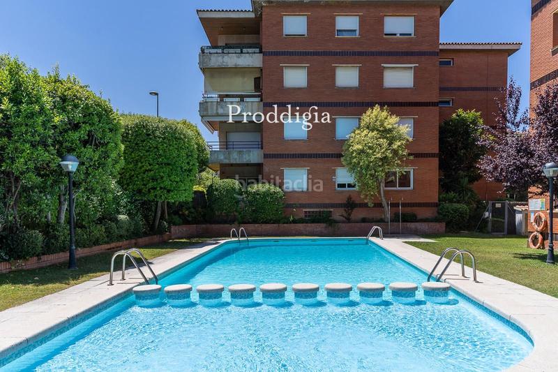 Foto d3ea6bad-8c77-459b-bd1f-58f54ab583f1. Piso  ideal en Eixample a pocos pasos del centro en Sant Cugat del Vallès