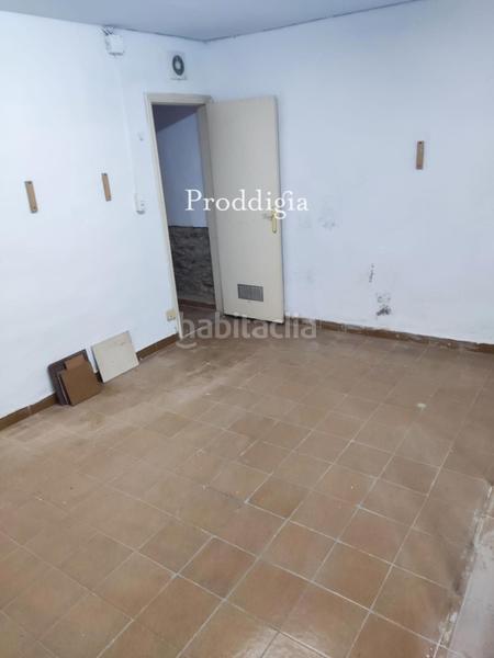 Foto b0b70846-091f-4db4-8849-58faf97a2272. Lloguer local comercial a Centre - Estació Sant Cugat del Vallès