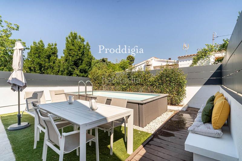 Foto c790f889-ed12-4168-a189-d314b51aa7dc. Affitto chalet con piscina in Valldoreix Sant Cugat del Vallès