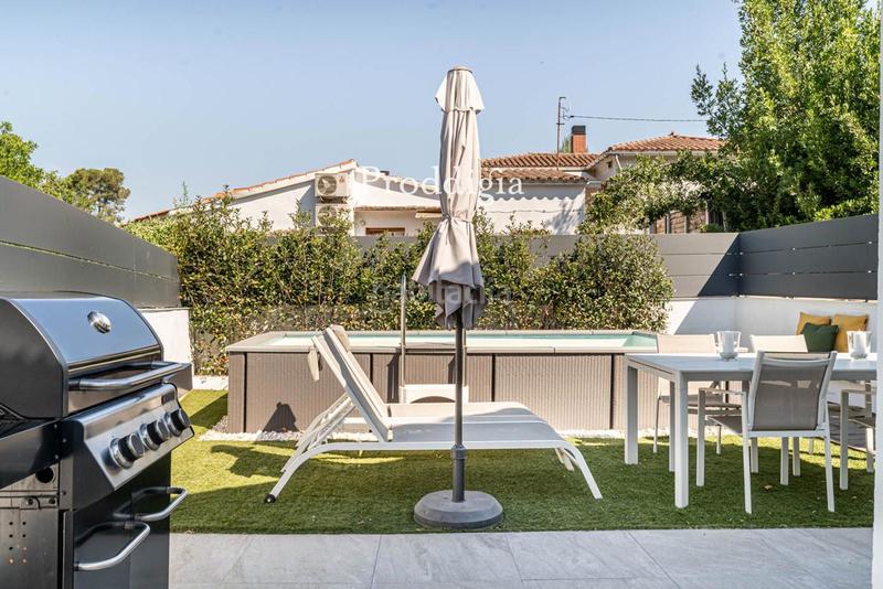 Foto 1c146cda-069c-4a3a-be75-be1d51a76833. Lloguer xalet amb piscina a Valldoreix Sant Cugat del Vallès