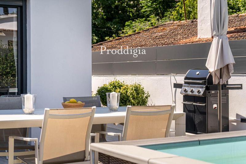 Foto f20085d9-db0f-4028-af5e-5a6e2b74b8ea. Location chalet avec piscine dans Valldoreix Sant Cugat del Vallès