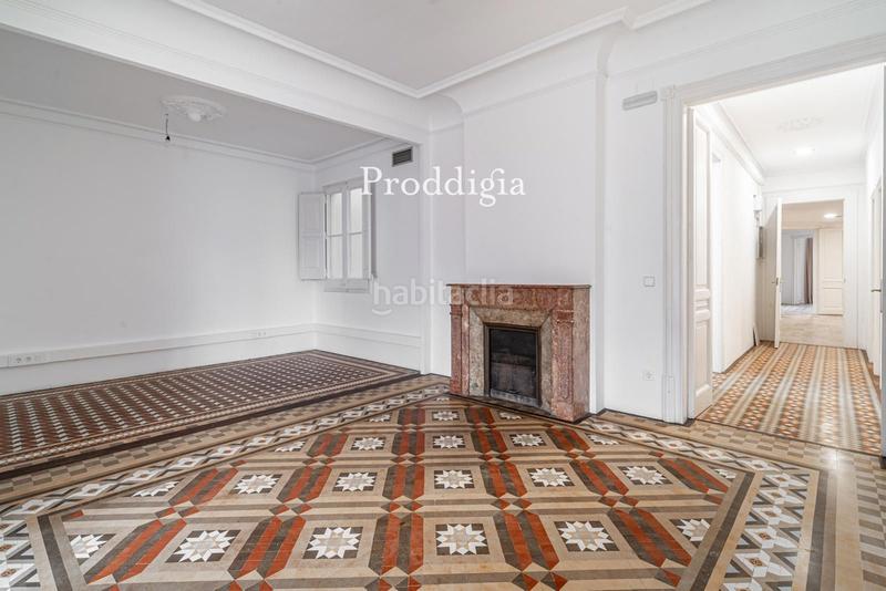 Foto 55d8329f-a761-425f-9778-d93e86c79113. Location bureau avec chauffage dans Dreta de l´Eixample Barcelona
