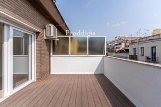 Location Attique dans Sant Gervasi - Bonanova. Fantastico atico reformado en la calle mandri