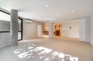 Rent Flat  Josep tarradellas. Espectacular vivienda reformada en josep tarradellas