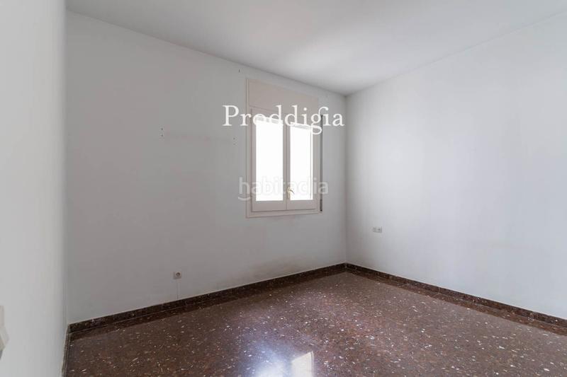 Foto 250db691-d0ee-4b6b-a0e9-b700236a1a1f. Alquiler piso acojedor apartamento en ciutat de balaguer. alquiler temporal en Barcelona