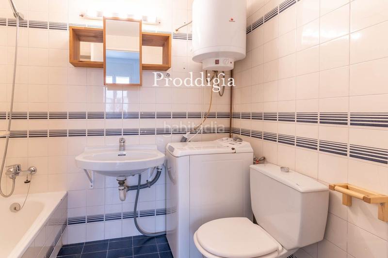 Foto 60b39e63-8e62-4a65-b6cd-fdac796f9758. Alquiler piso acojedor apartamento en ciutat de balaguer. alquiler temporal en Barcelona