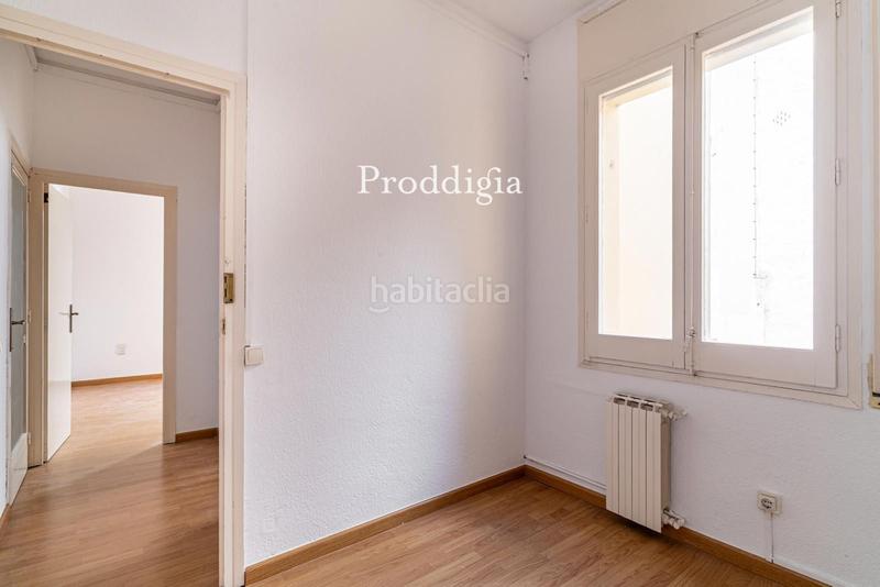 Foto b3e075c1-3f13-4049-bf1d-0ad22501c5a3. Appartement avec chauffage dans Putget - Farró Barcelona