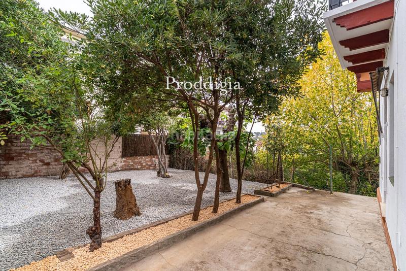 Foto d538213a-cef3-4fe2-a34d-95929cbd5ba5. Xalet a La Floresta Sant Cugat del Vallès