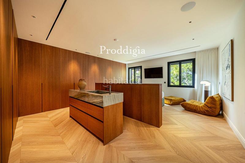 Foto 2efa3d35-3dd0-44bd-9f17-abb96a60154a. Maison avec chauffage parking piscine dans Sant Gervasi - Bonanova Barcelona