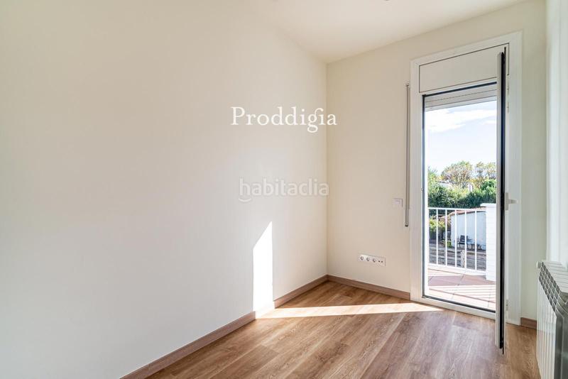 Foto 3601bef2-d28a-4672-9af9-d2fe34110b59. Xalet amb calefacció aparcament piscina a Mira-sol Sant Cugat del Vallès