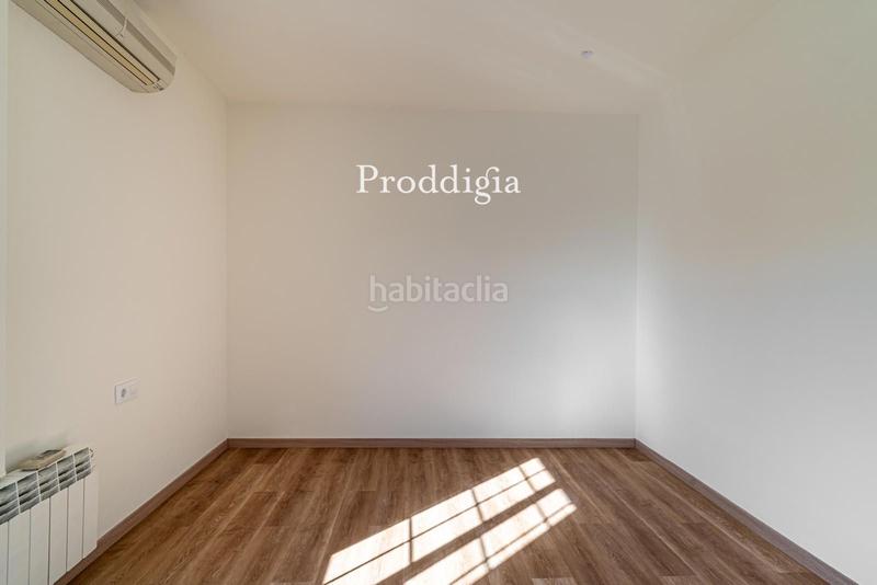 Foto 5148b094-0837-45dd-b2ee-c60fe5ddea98. Xalet amb calefacció aparcament piscina a Mira-sol Sant Cugat del Vallès