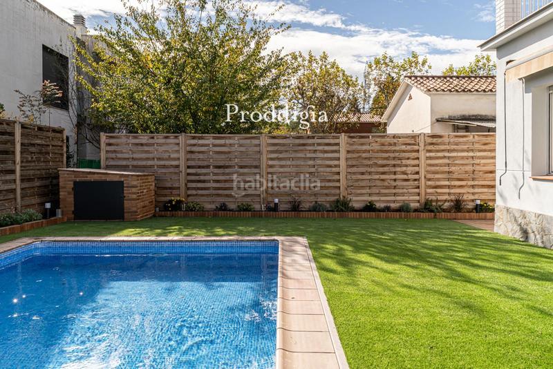 Foto 7fdd967a-8d49-4f41-94e1-a8266a3c9666. Xalet amb calefacció aparcament piscina a Mira-sol Sant Cugat del Vallès