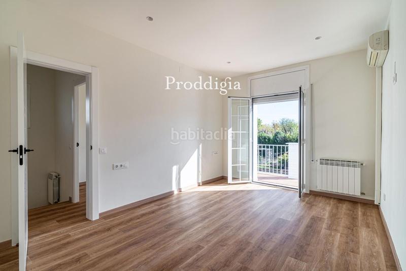 Foto 8371ee1d-3438-4596-a9c1-146eaf32112a. Xalet amb calefacció aparcament piscina a Mira-sol Sant Cugat del Vallès