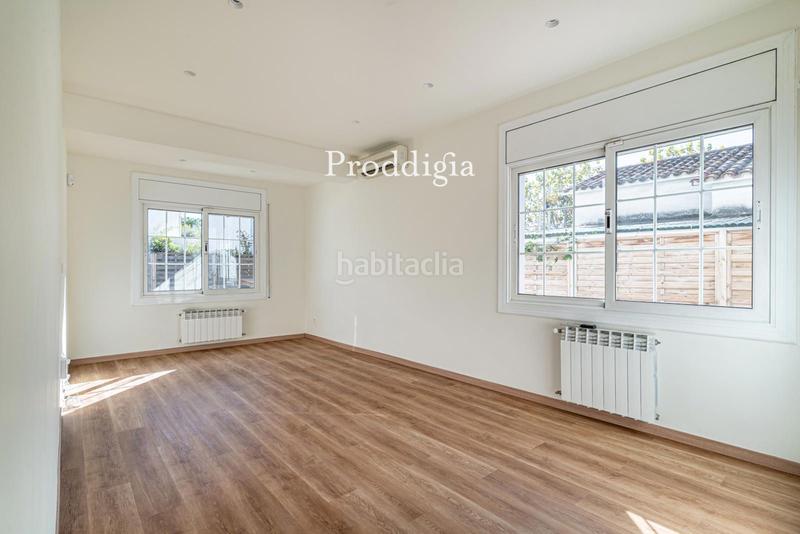 Foto d8634ff4-5dc1-4adb-944d-b48c8f7f75a0. Xalet amb calefacció aparcament piscina a Mira-sol Sant Cugat del Vallès